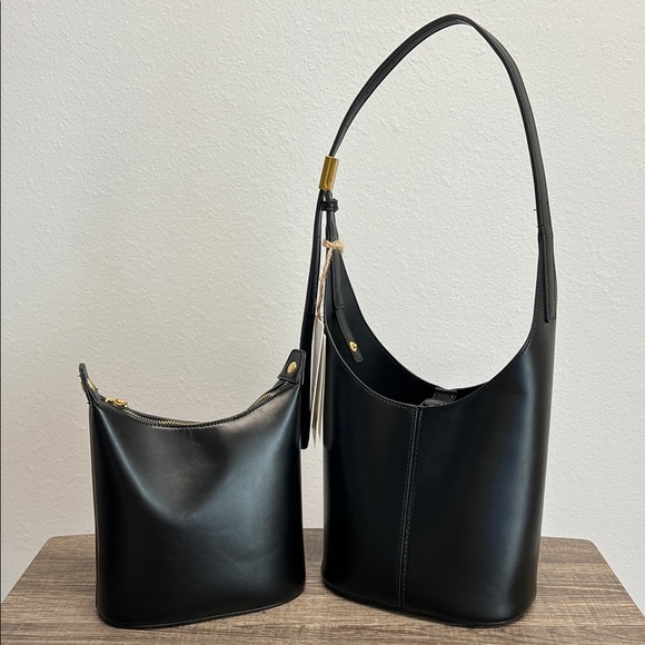 Antik Kraft |  Black Faux Leather Shoulder Bag - Picture 4 of 10